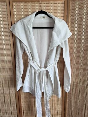 Ya Los Angeles Linen Jacket